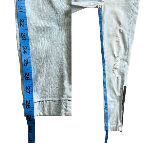 bebe Jeans Womens Size 28 Light Wash Low Rise Skinny Distressed Denim Zippers - Picture 15 of 16